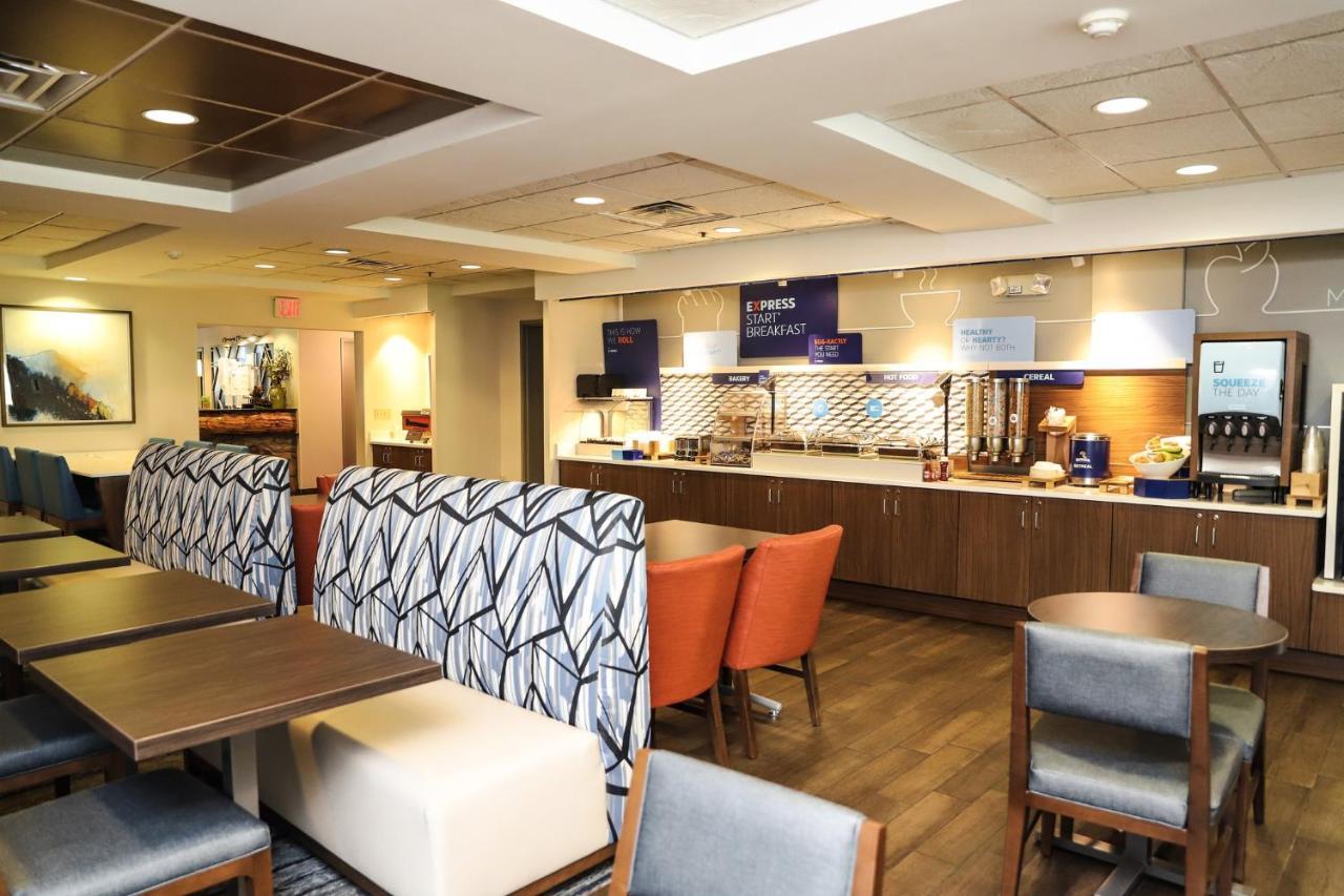 Holiday Inn Express & Suites Donegal, An Ihg Hotel Dış mekan fotoğraf